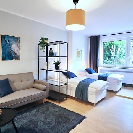Sapphire Apartment: Free Parking + Netflix + Bathtub Essen Exteriér fotografie